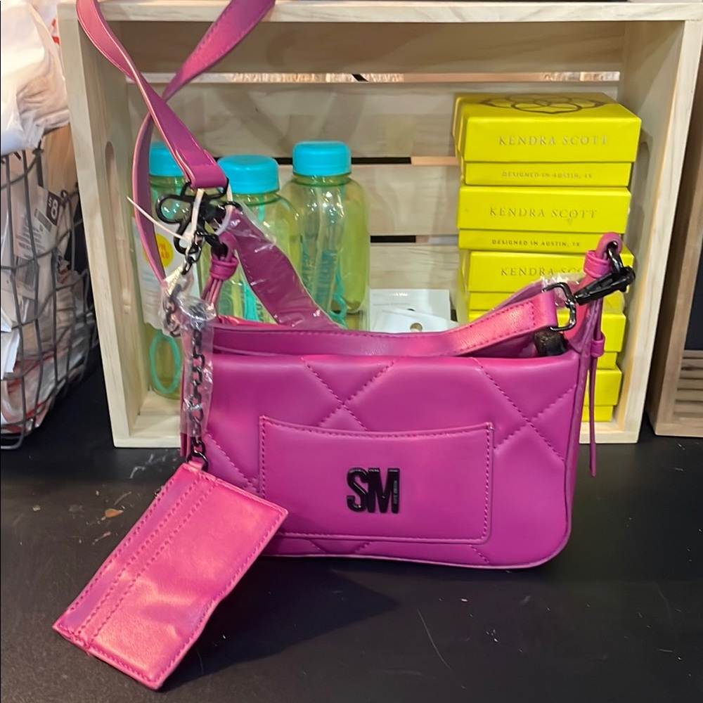Pink Quilted Women's Bag - Picture 1 of 3